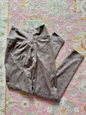 Alphalete Taupe Animal Print High Waisted Leggings Size M
